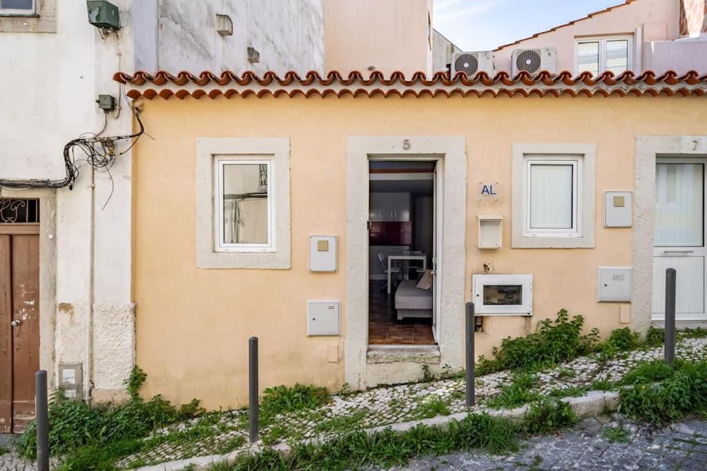 Charming Studio With Ac And Loft On Ground Floor Lisboa Exterior foto